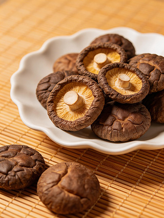 商業(yè)美食金錢香菇產(chǎn)品攝影